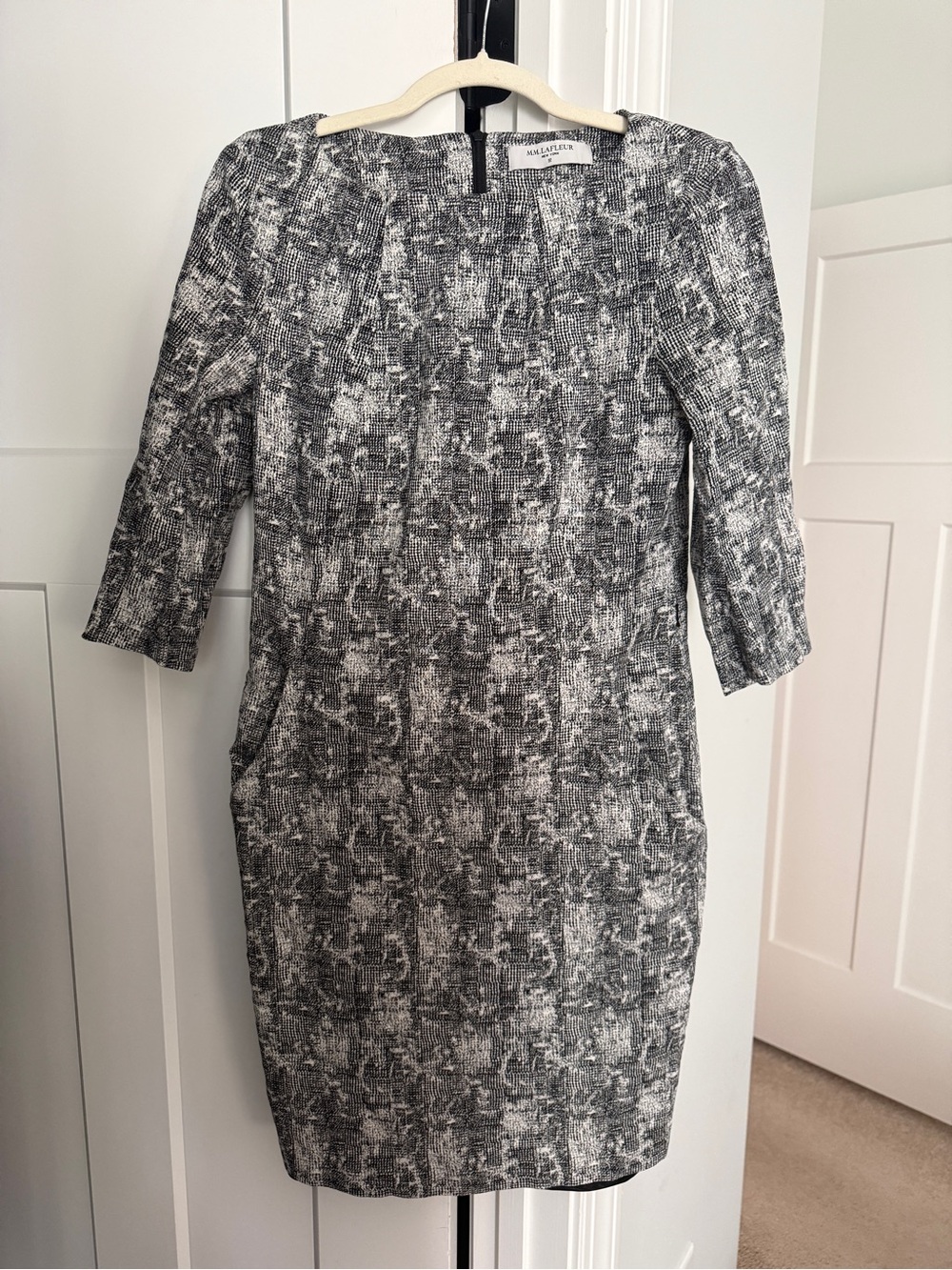 MM Lafleur Dress Etsuko sheath dress grey white crackle print